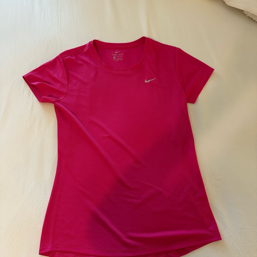 Nike Women's Pink T-Shirt